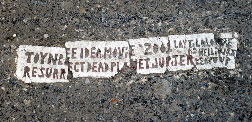 Resurrect Dead: The Mystery of the Toynbee Tiles